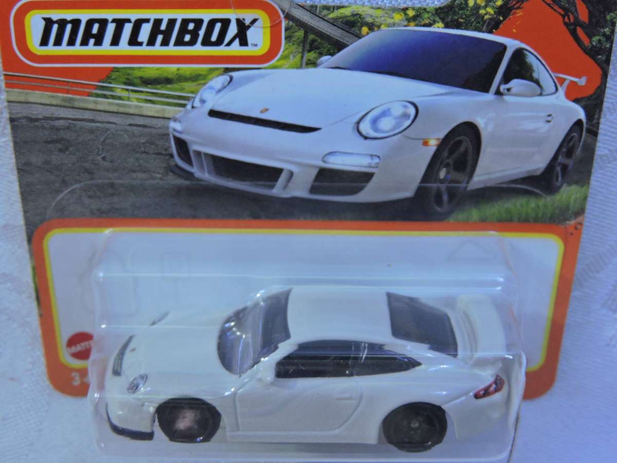Matchbox PORSCHE 911 GT3 ( White ) Like Hot Wheels