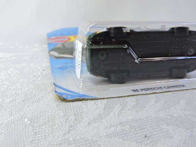 Hot Wheels PORSCHE Carrera ( Green White dot ) Long Card
