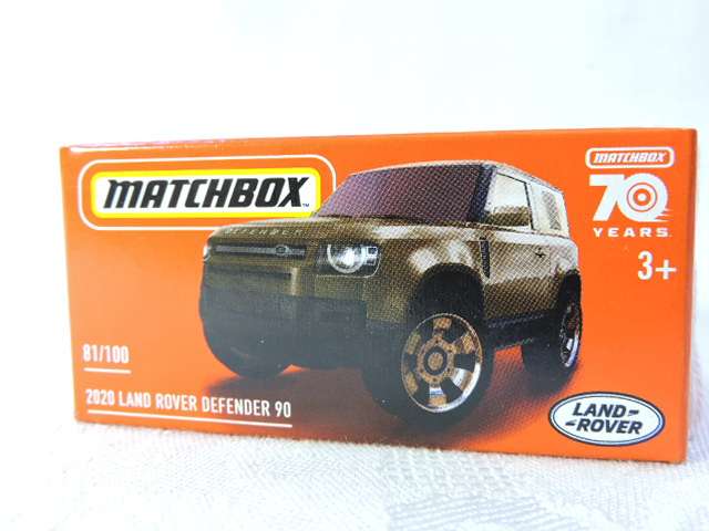Matchbox LAND ROVER DEFENDER 90  Mint in Box ( Green )  Like Hot Wheels