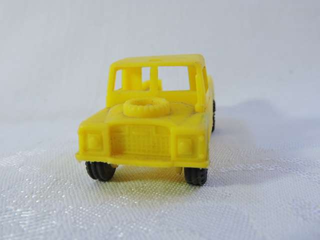 Vintage 1970 VAM Land Rover Series 111 Santana  Plastic model like Hot Wheels