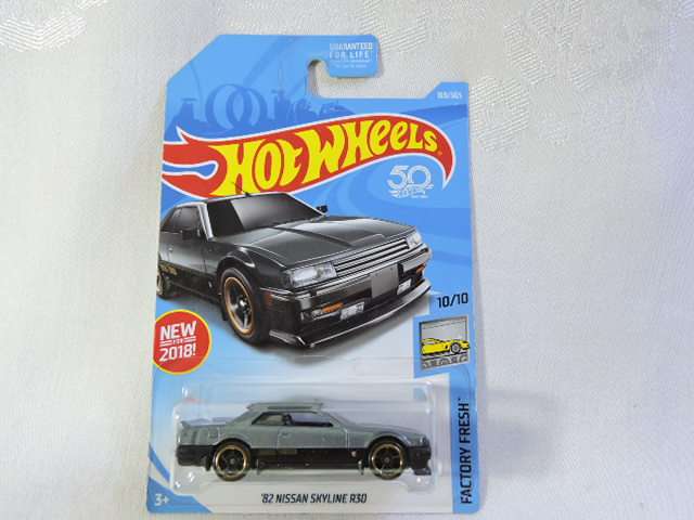 Hot Wheels NISSAN SKYLINE R30 ( Grey/Black ) Long Card Like DATSUN