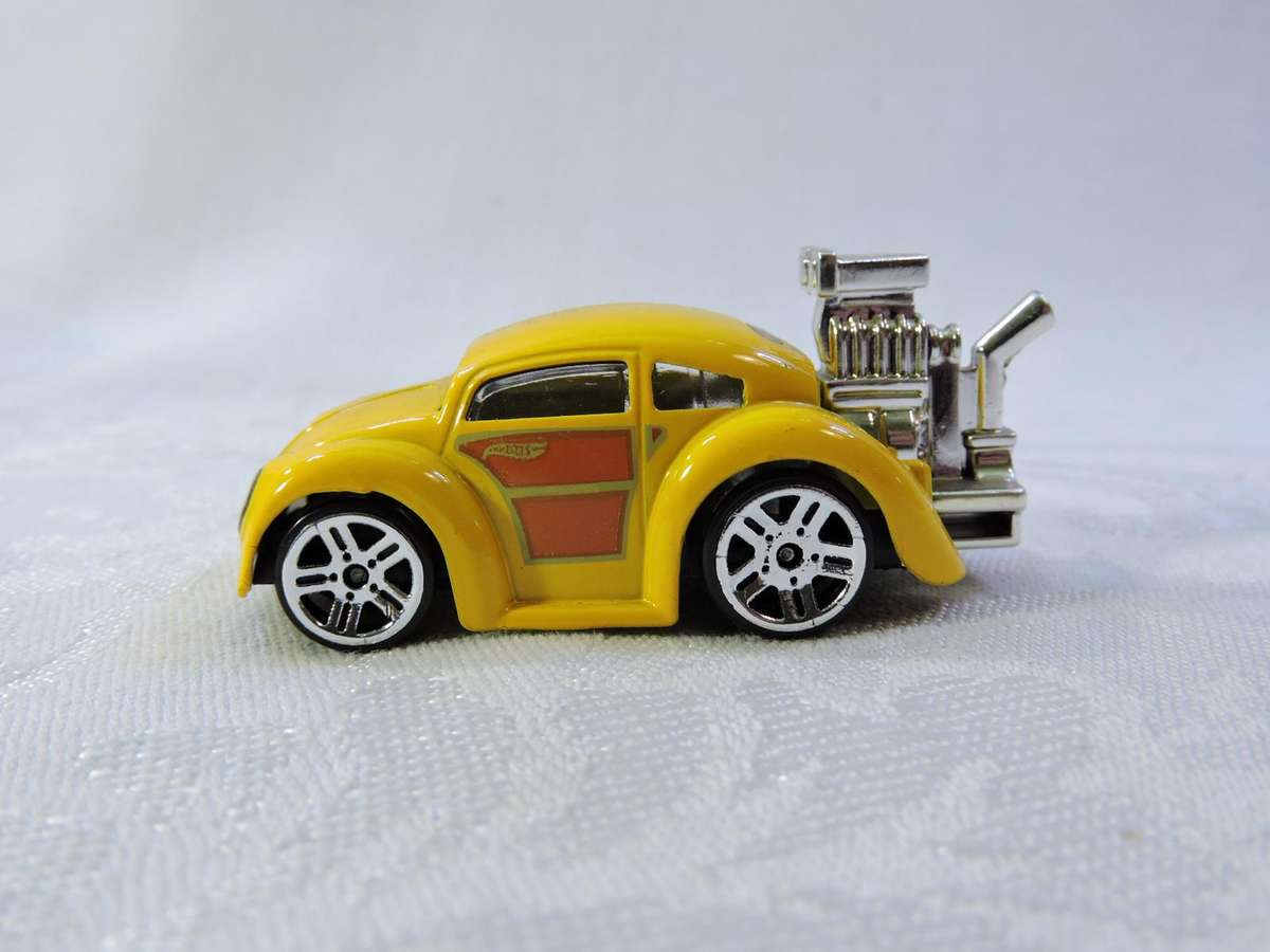 Hot Wheels like Volkswagen VW BEETLE ( Monster engine )