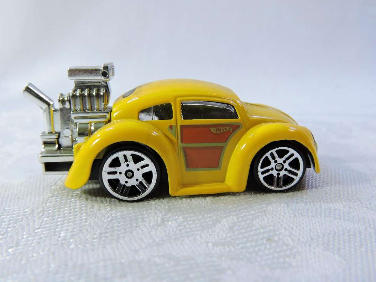 Hot Wheels like Volkswagen VW BEETLE ( Monster engine )