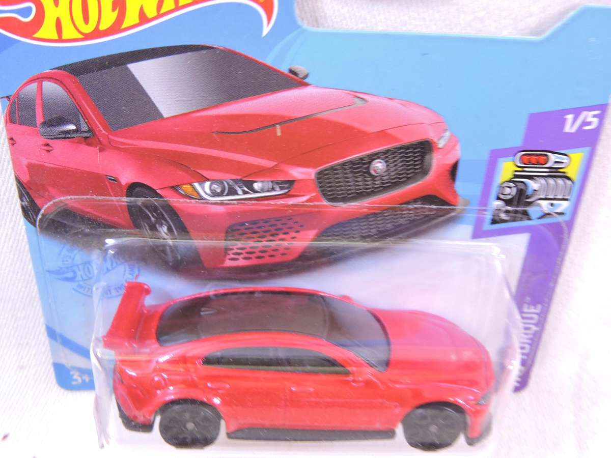 Hot Wheels JAGUAR XE 5V Project 8 ( Red )