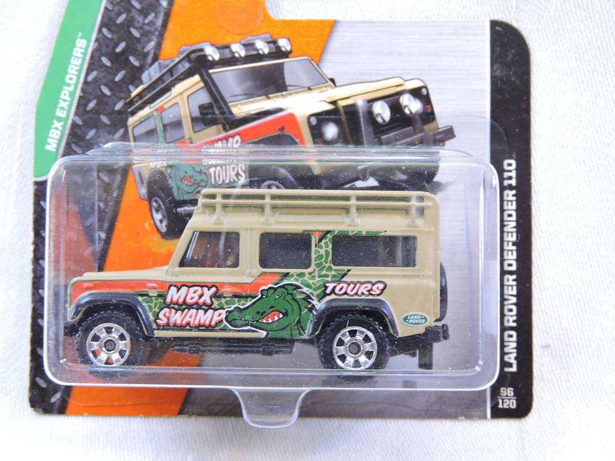 Matchbox LAND ROVER Defender 110 ( MBX Swamp Tours )  Like Hot Wheels