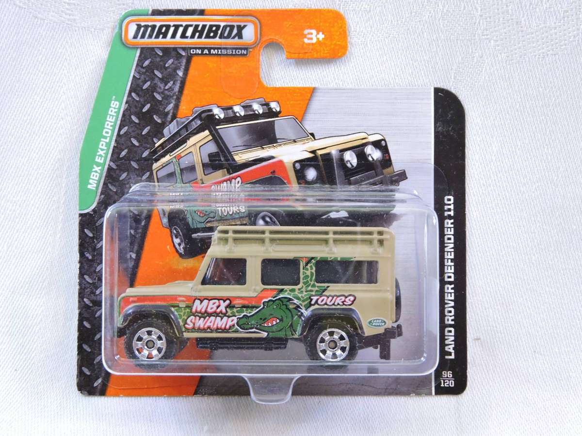Matchbox LAND ROVER Defender 110 ( MBX Swamp Tours )  Like Hot Wheels