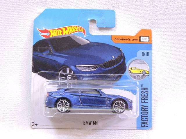 Hot wheels BMW M4 ( Midnight Blue )