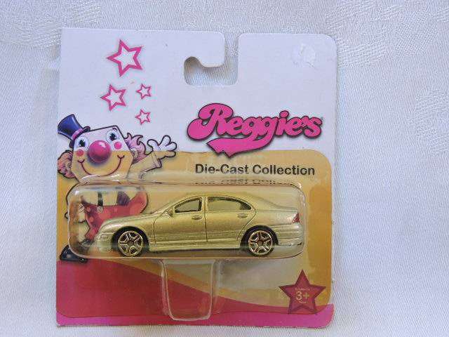 MERCEDES BENZ C- Class 320 ( Gold ) Like Hot Wheels