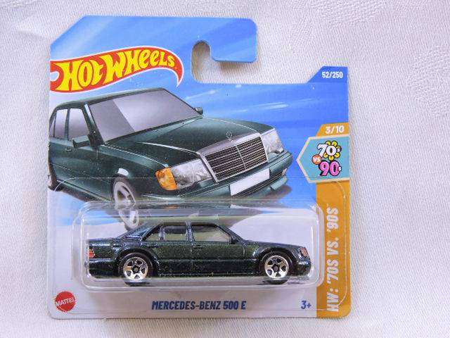 Hot Wheels MERCEDES BENZ 500E  ( Green )