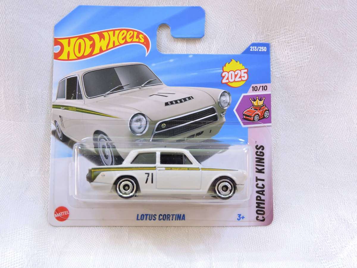 HOT WHEELS Lotus Cortina ( White Green stripe #71 )
