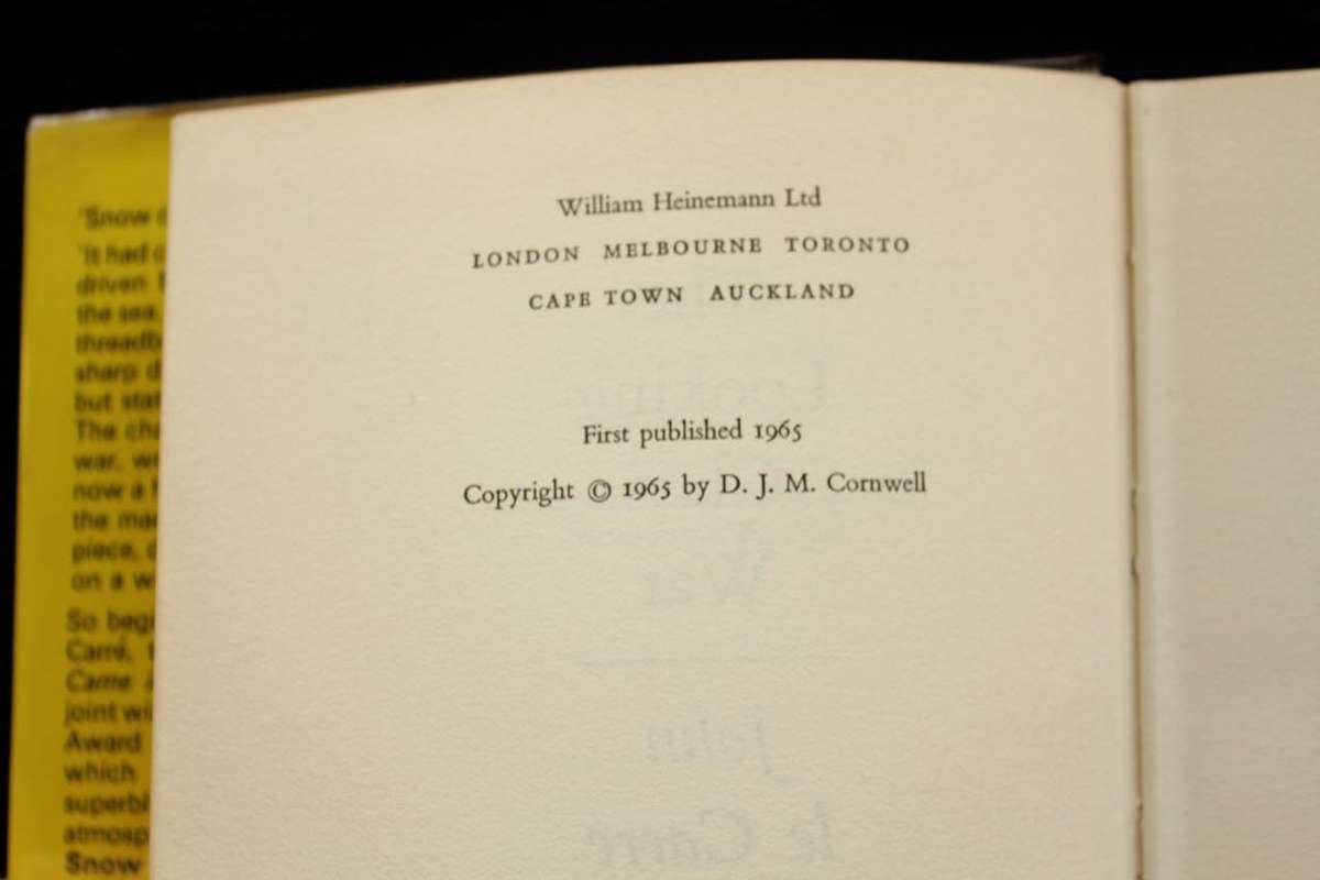 THE LOOKING-GLASS WAR BY JOHN LE CARRÉ - 1ST. ED 1965 JOHN LE CARRE