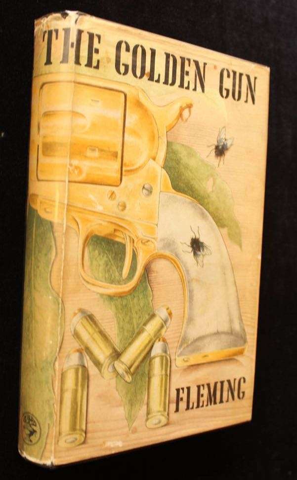 THE MAN WITH THE GOLDEN GUN by Ian Fleming (1965)