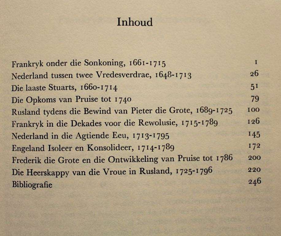 TUSSEN ABSOLUTISME EN REWOLUSIE - Grepe uit die Algemene Geskiedenis van 1660 tot 1789