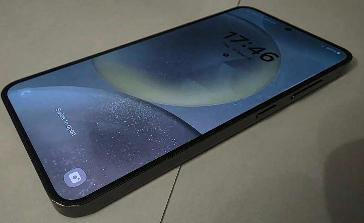 Samsung S24 256GB - No Reserve!