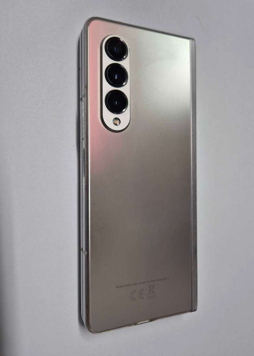 Samsung Galaxy Z Fold 3 - No Reserve!