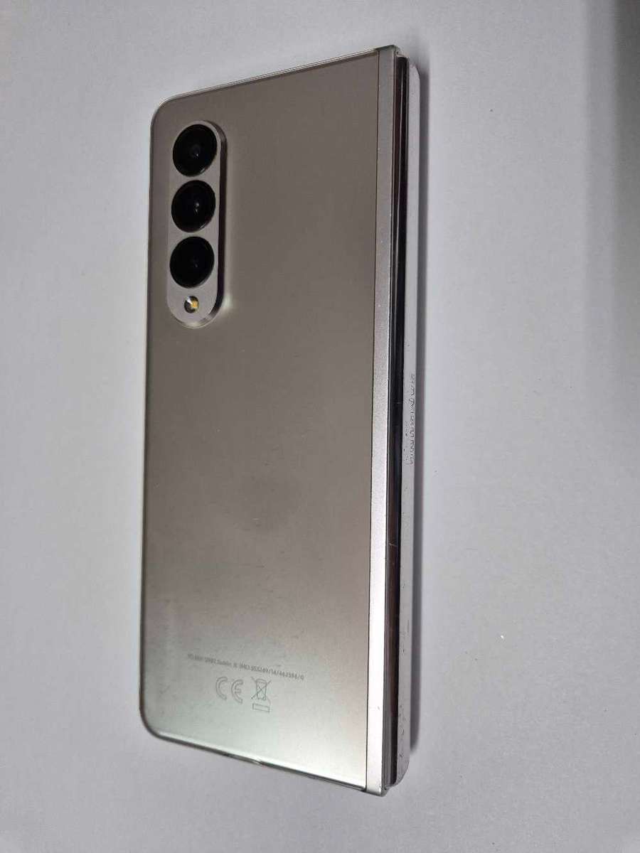 Samsung Galaxy Z Fold 3 - No Reserve!