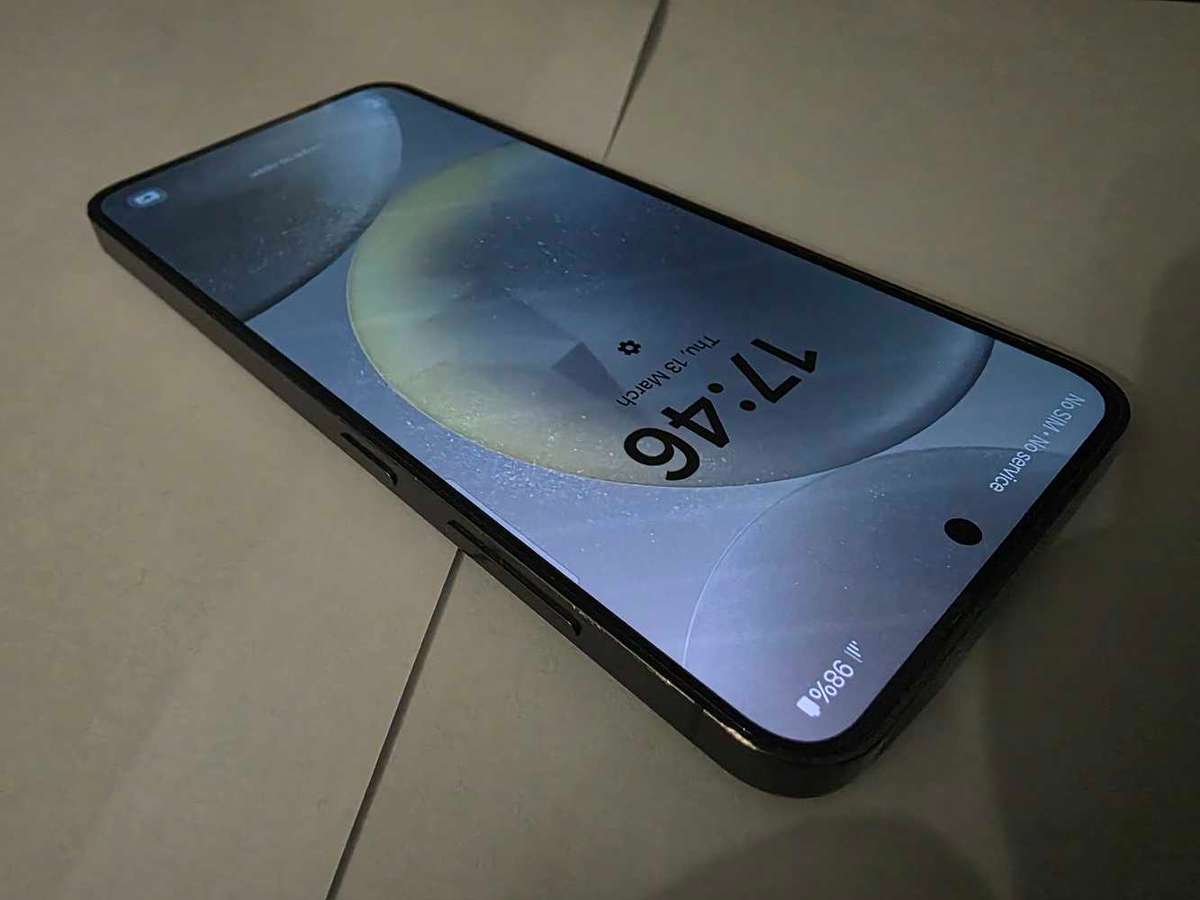 Samsung S24 256GB - No Reserve!