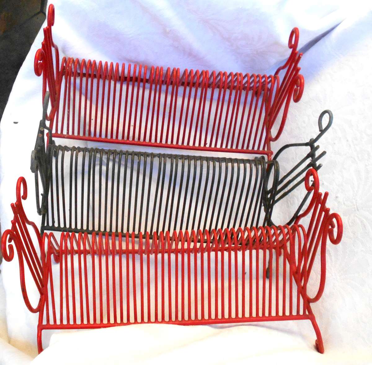 THREE VINTAGE ART DECO STYLE VINYL RECORD STAND- 2 RED & 1 BLACK