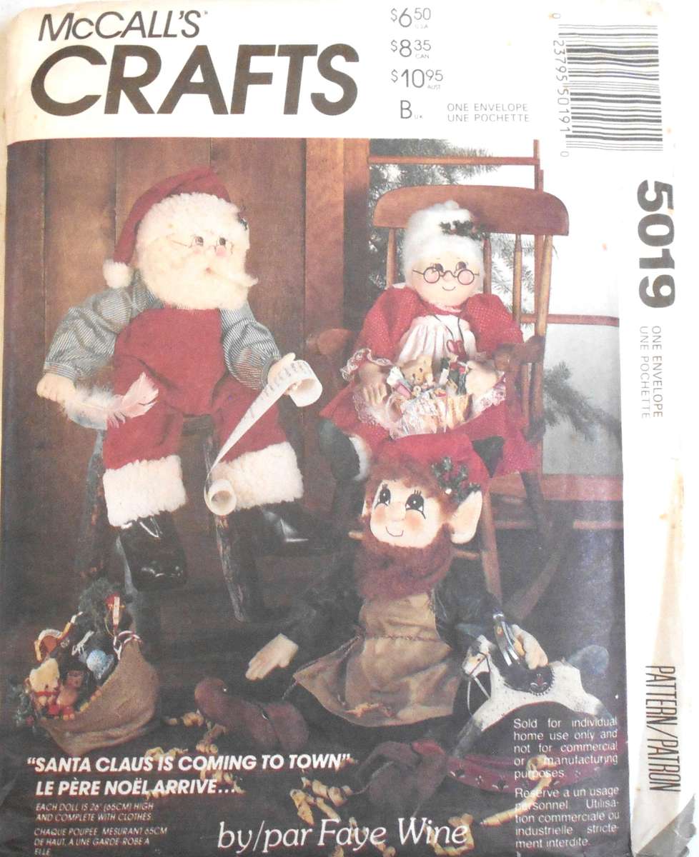 McCALLS CRAFT 5019 SANTA CLAUS IS COMING TO TOWN+ELF DOLL & CLOTHES COMPLETE-UNCUT-F/FOLDED