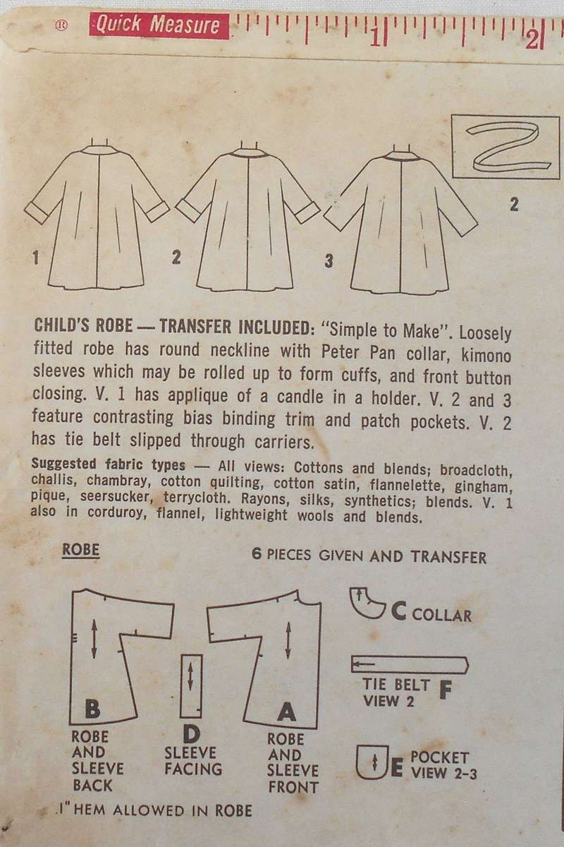 SIMPLICITY 4536 GIRLS ROBE WITH TRANSFER SIZE 3 YEARS COMPLETE WITH TRANSFER