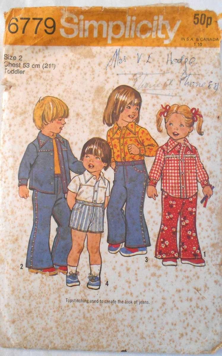 SIMPLICITY 6779 TODDLERS BELLBOTTOM PANTS-SHORTS-SHIRT SIZES 2 YEARS CHEST 53 CM COMPLETE