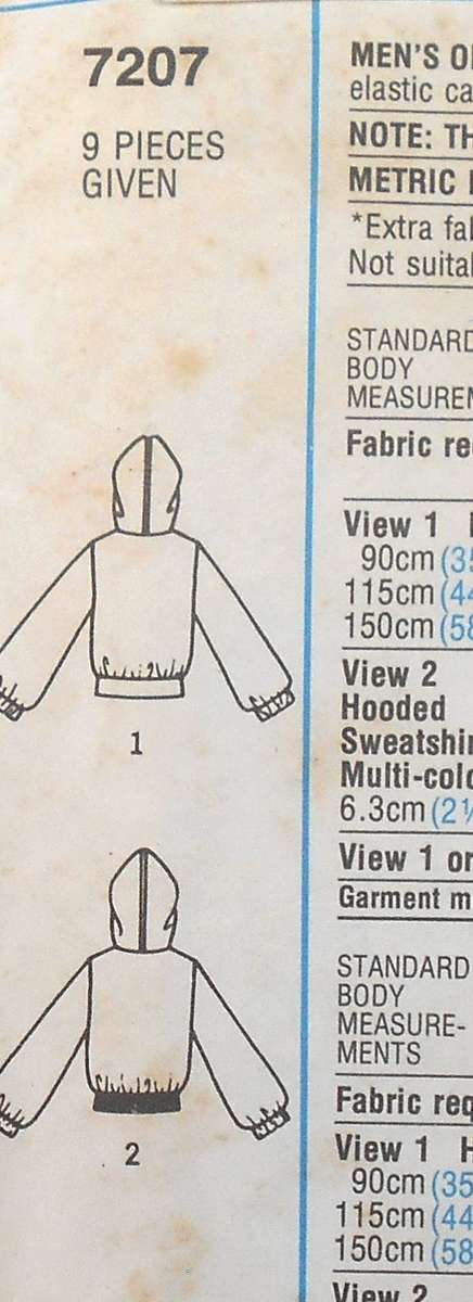 SIMPLICITY 7207-UNISEX HOODED SWEATSHIRT SIZE 6-8 COMPLETE