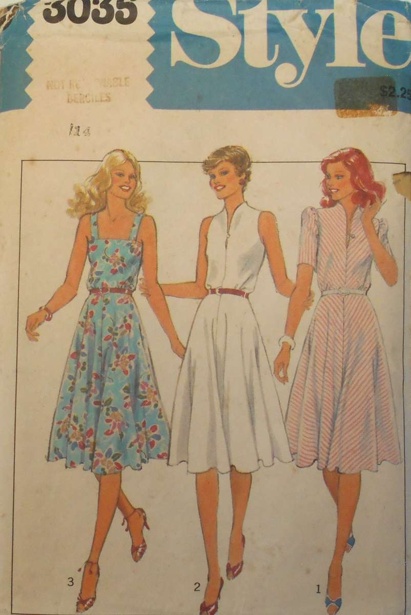 STYLE 3035 DRESS WITH BODICE VARIATIONS SIZE 10 COMPLETE