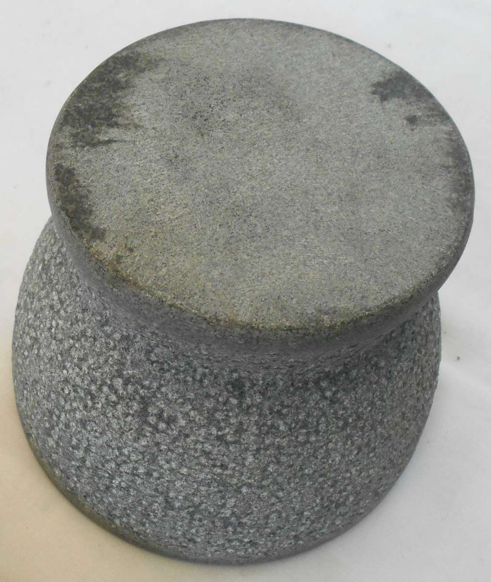 Stunning GRANITE STONE PESTLE & MORTAR 14 cm diameter 10 cm height