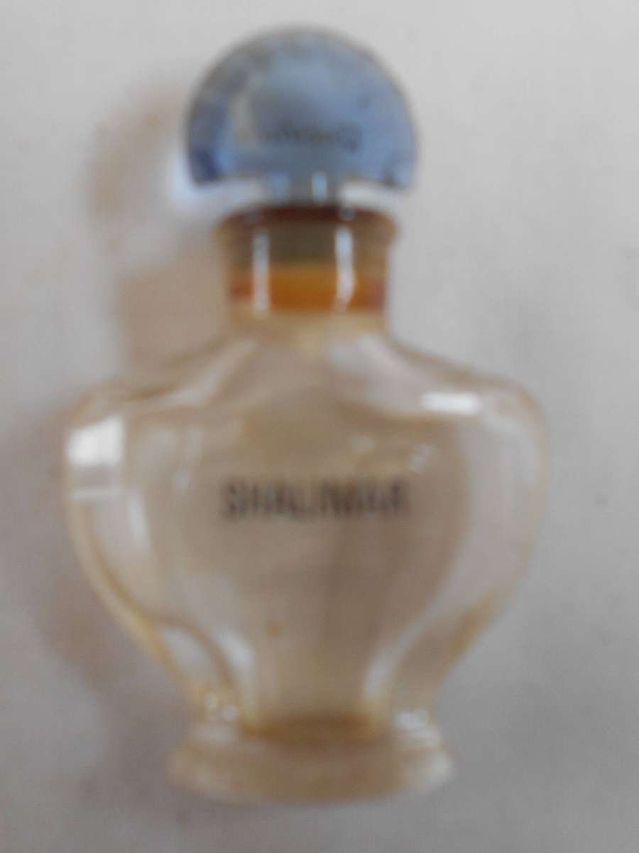 Stunning little Shalimar Eau de Parfum Guerlain for women 3.75 ml empty miniature bottle