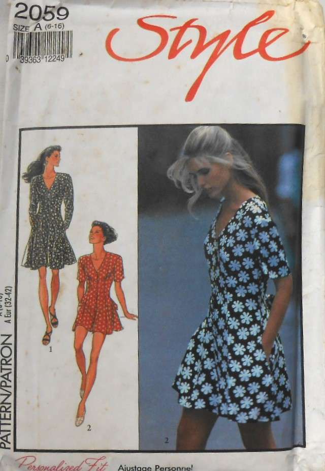 STYLE 2059 JUMPSUITS SIZE 6-16 COMPLETE-UNCUT-F/FOLDED