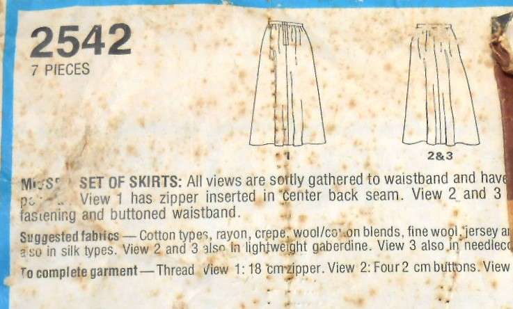 VINTAGE STYLE 2542 SET OF SKIRTS SIZE 14-16 COMPLETE-ZIPLOC