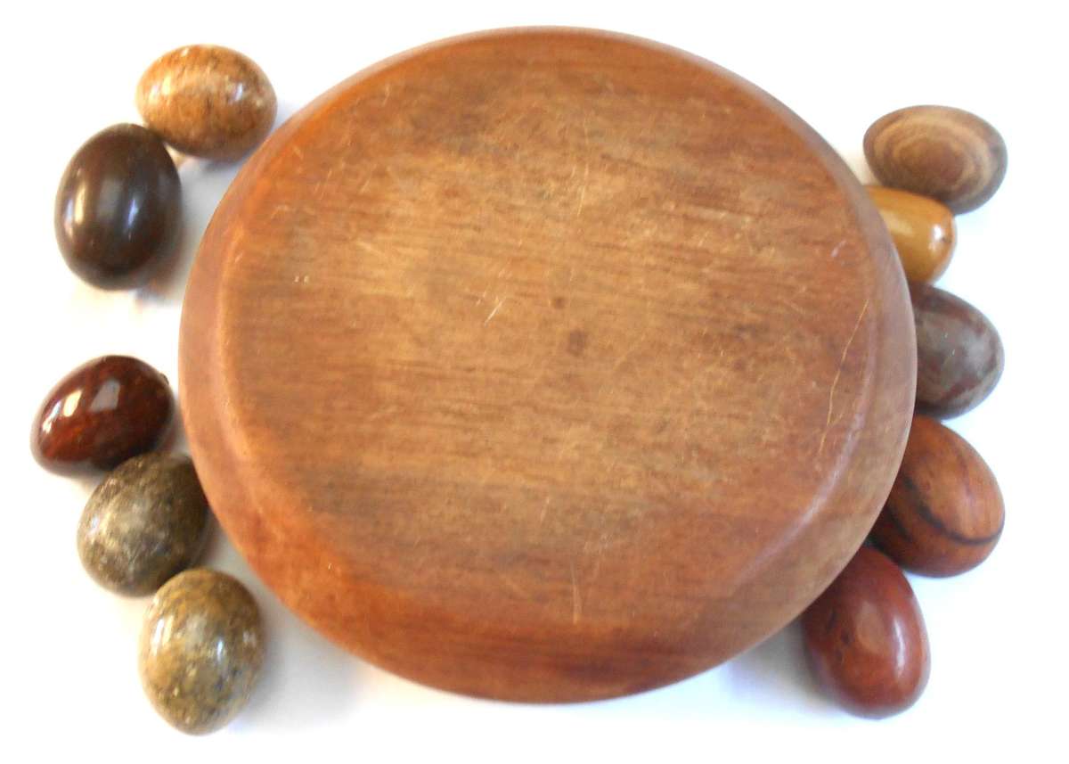 LOVELY WOODEN BOWL WITH TEN (10) SPECIMEN EGGS - 5 WOODEN AND 5 QUARTZ ROCK