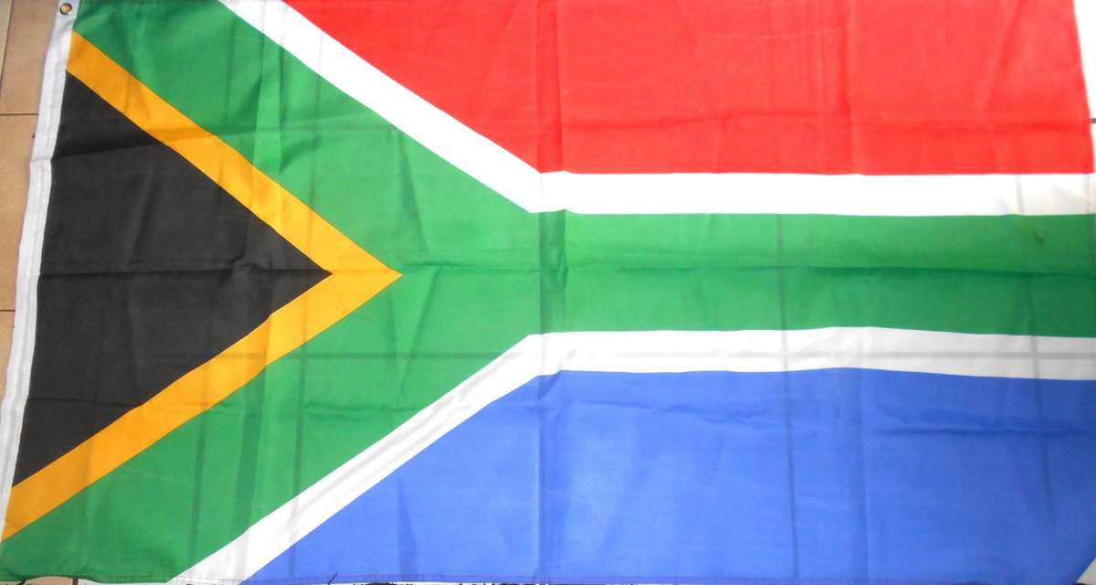 SOUTH AFRICAN FLAG - SIZE 155 CM X 89,5 CM