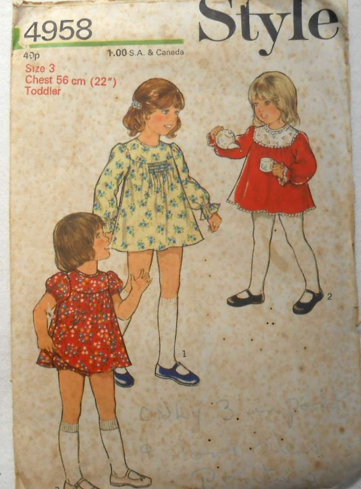 VINTAGE STYLE 4958 TODDLERS DRESS & PANTIES SIZE 3 YEARS CHEST 56 CM COMPLETE