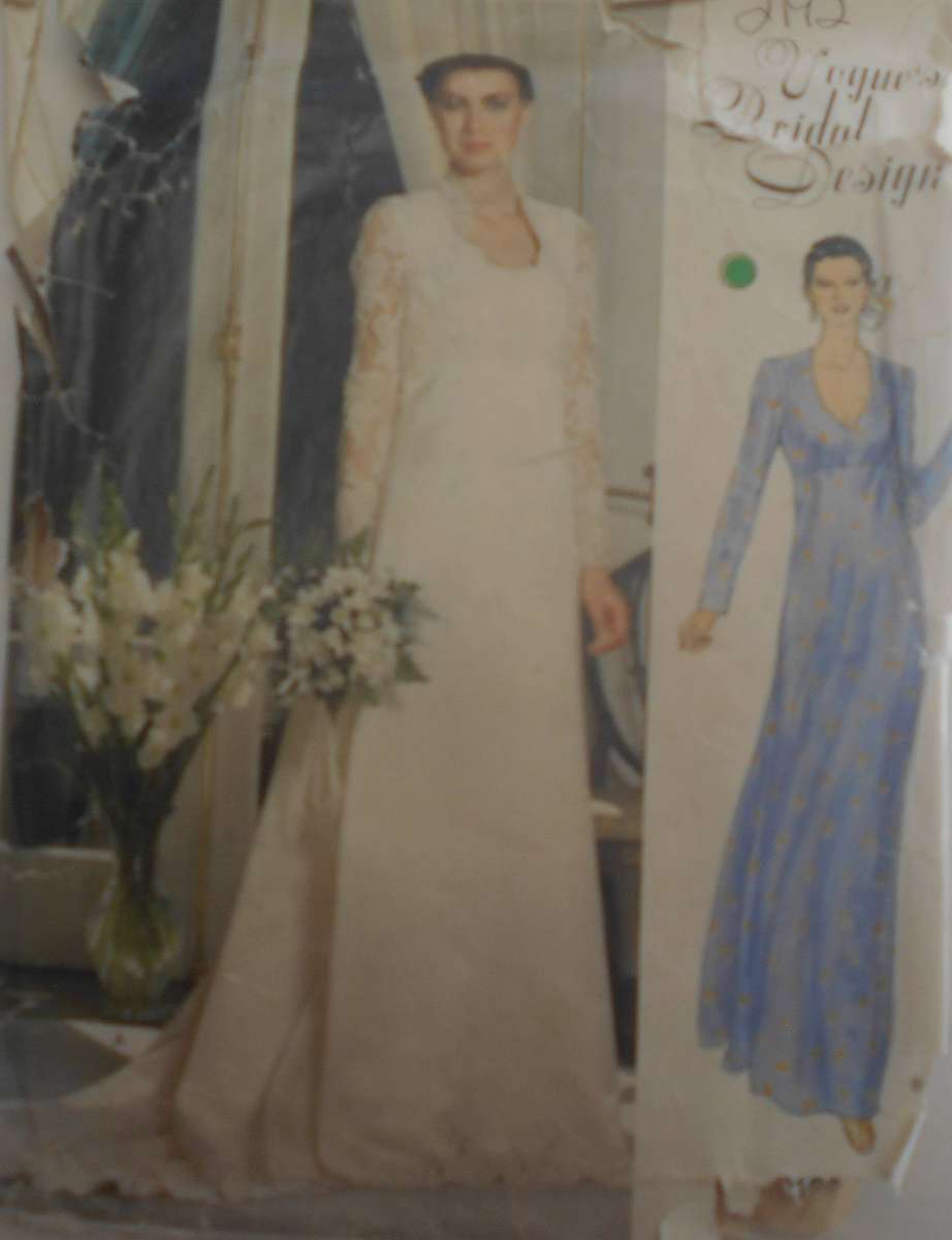 VOGUE BRIDAL DESIGNS 2192 SIZE 10 COMPLETE