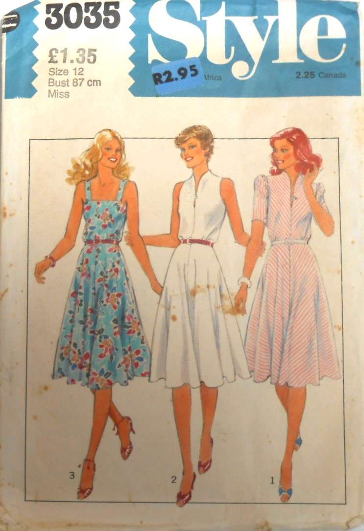 STYLE 3035 FLARED DRESS WITH DIFFERENT BODICES SIZE 12 BUST 87 CM COMPLETE