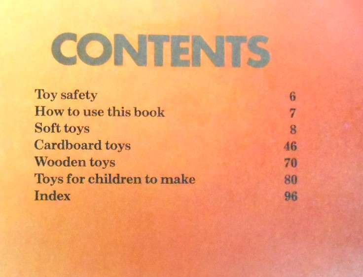 TOYMAKING-SARA LYNN & CARSON L. RICHIE-100 PAGES HARDCOVER
