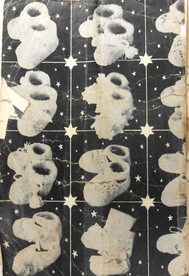 PARAGON BOOTEE BOOK - 21 PAIRS OF BABY BOOTEES-VINTAGE ISSUE