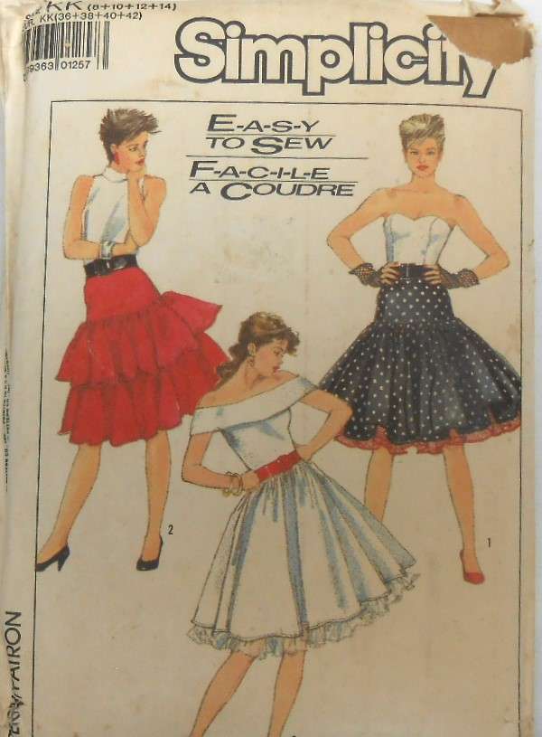 SIMPLICITY 8052  SET OF VERY FULL SKIRTS SIZE 8-10-12-14 COMPLETE-UNCUT-F/FOLDED