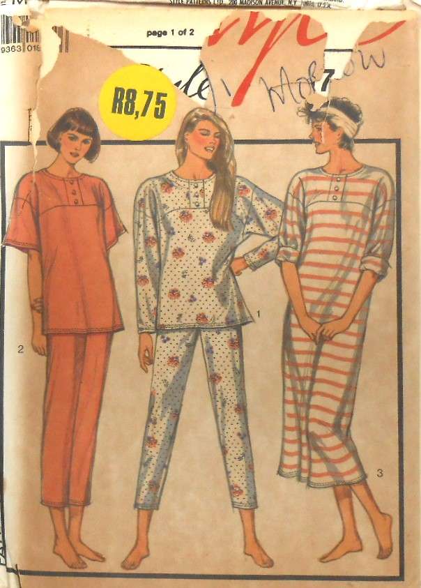 STYLE 1067 PJS & NIGHT SHIRT SIZE MEDIUM 12-14COMPLETE-UNCUT-F/FOLDED-ZIPLOC
