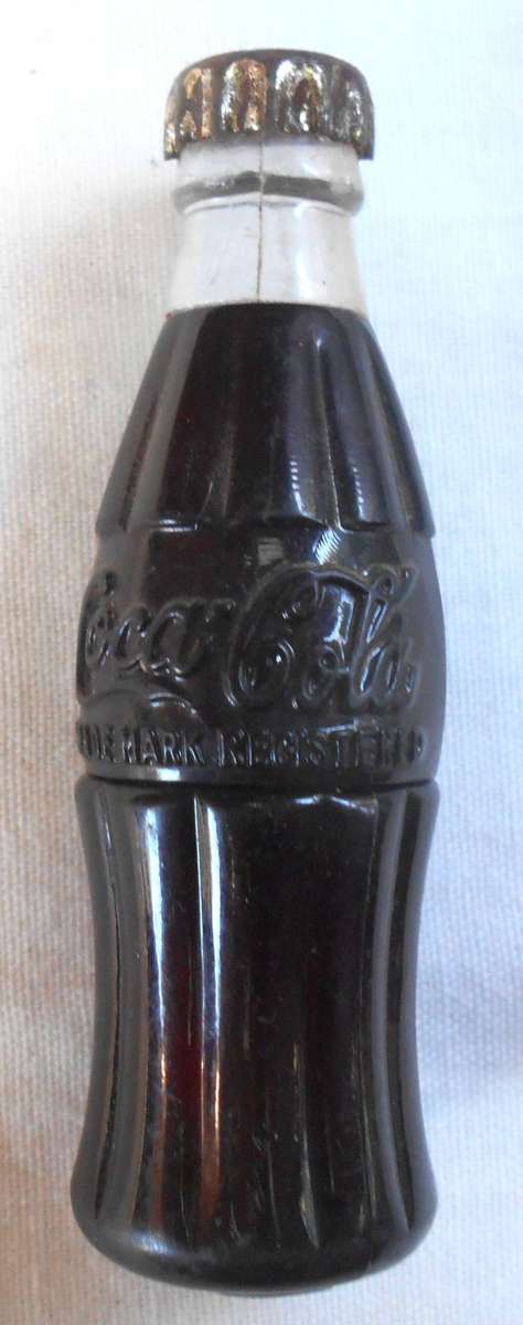VINTAGE RARE MINIATURE COCA COLA BOTTLE LIGHTER WITH FLINT