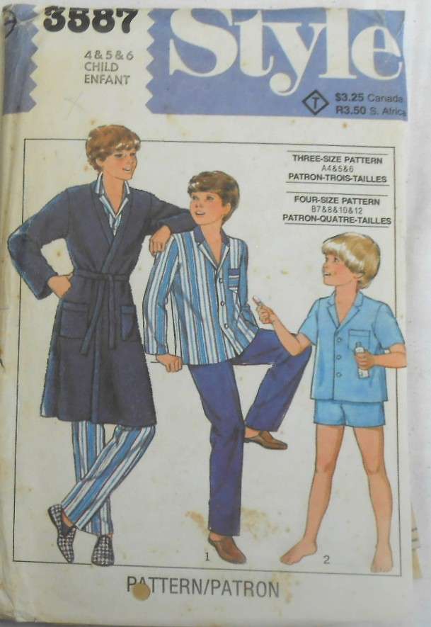 STYLE 3587 BOYS PJS & GOWN SIZE 4-5-6 YEARS COMPLETE-ZIPLOC