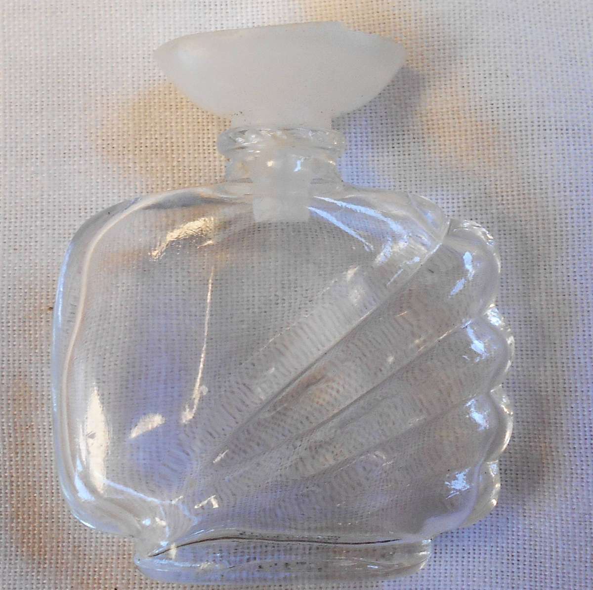 Beautiful by Estee Lauder Vintage Mini Perfume 0.12 oz 3.5 ml Eau de Parfum Miniature
