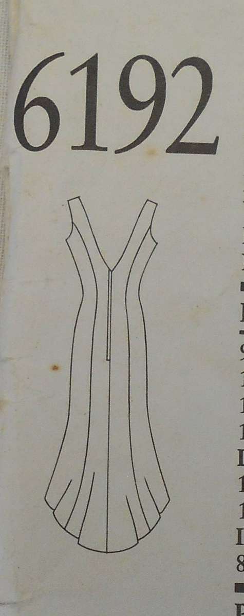 NEW LOOK PATTERNS 6192 STUNNING LONG V NECK BACK DRESS SIZE 8-18 COMPLETE-UNCUT-F/FOLDED