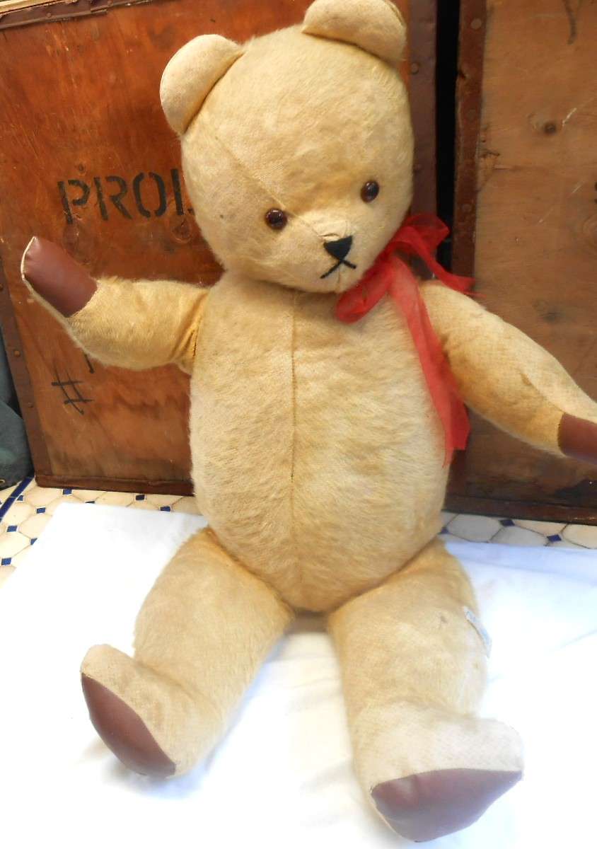HUGE MOHAIR VINTAGE ARK TEDDY BEAR-GROWLER-RED BOW & REXINE PAWS MADE IN DURBAN IN 1950'S
