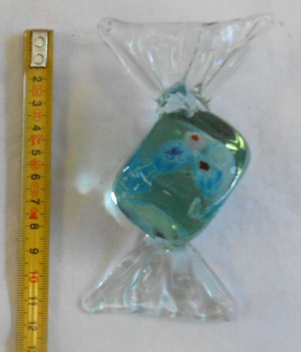 Huge 11.5 cm Vintage Glass Murano Sweet with Millefiori enamel flowers in perfect condition