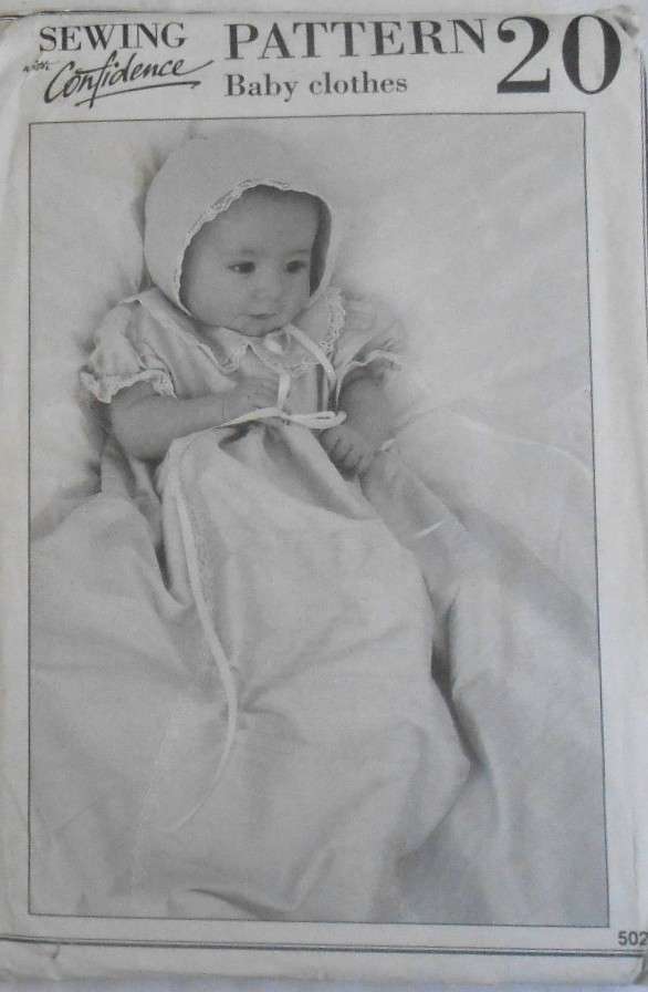 SEWING WITH CONFIDENCE PATTERN 20 - BABY CLOTHES SIZE NEW BORN-LARGE-COMPLETE-UNCUT-F/FOLDED