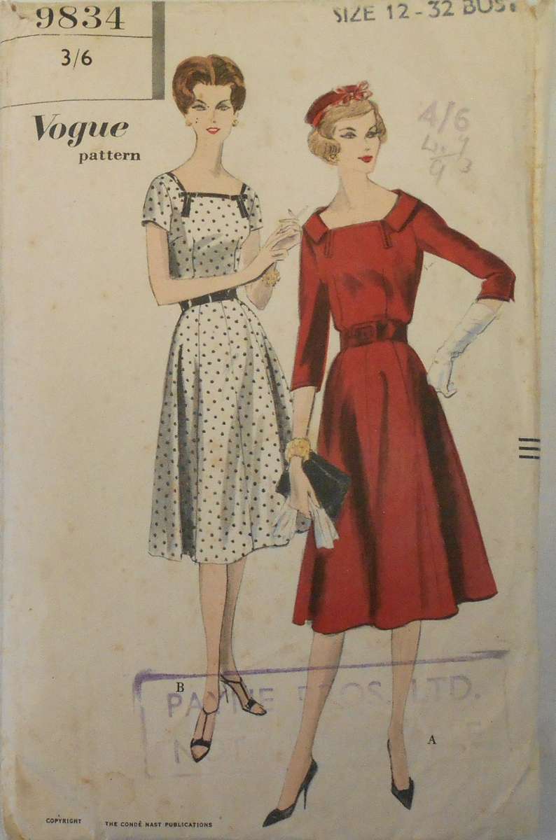 VINTAGE VOGUE 9834 ONE PIECE DRESS SIZE 12 BUST 32 COMPLETE