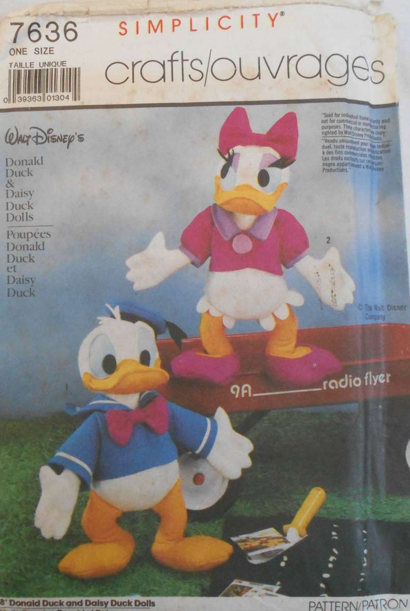 SIMPLICITY CRAFTS 7636 DONALD DUCK & DAISY DUCK DOLLS SIZE 18" OR 46 CM COMPLETE-UNCUT-F/FOLDED