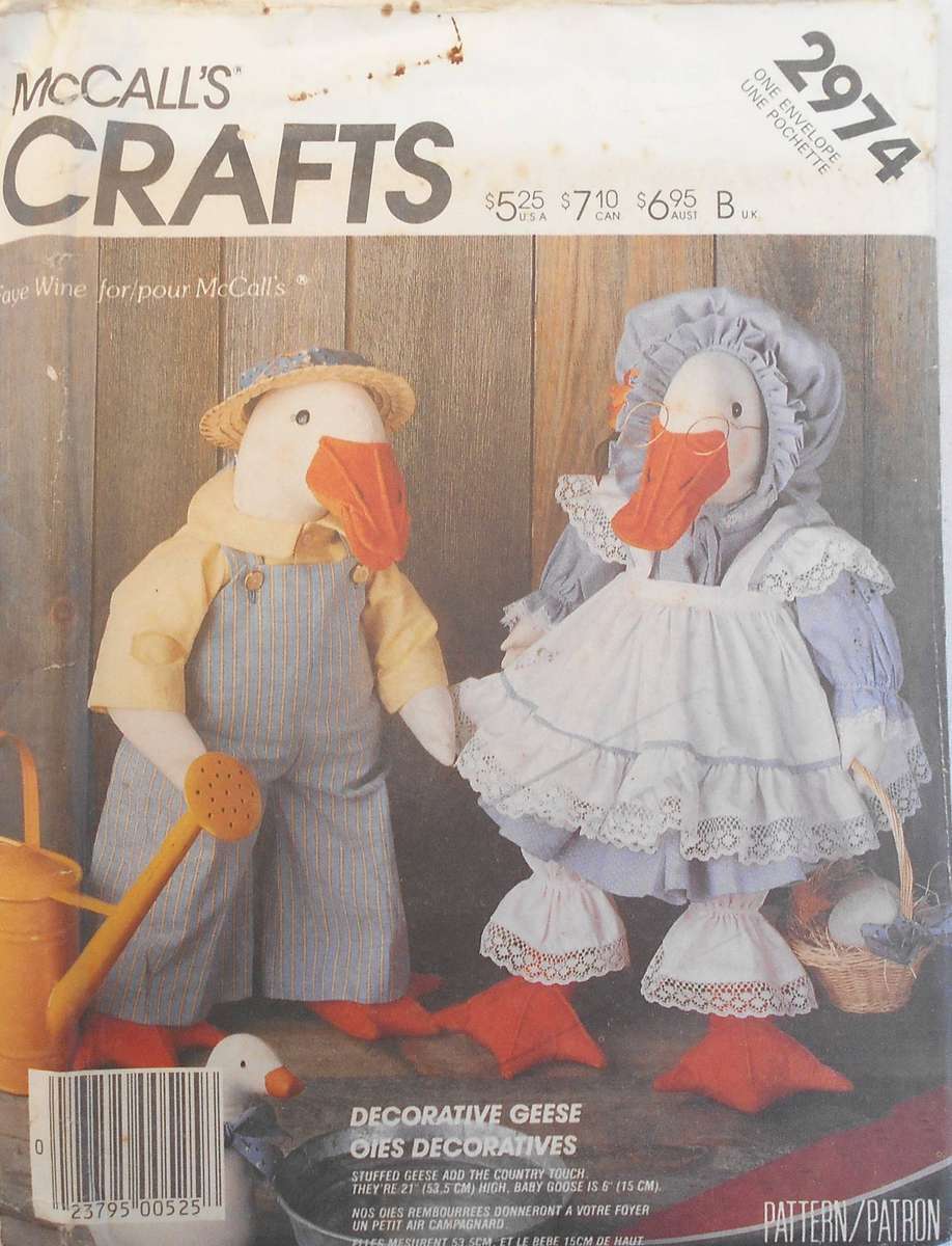 McCALLS CRAFTS2974 GEEZE STUFFED ANIMALS WITH CLOTHES- ONE SIZE 44/45" COMPLETE-UNCUT-F/FOLDED